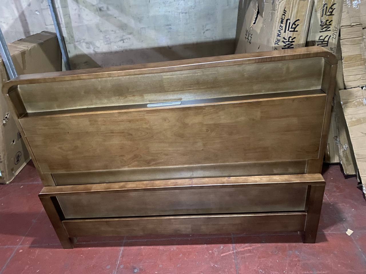 bd403 headboard walnut 135cm with light